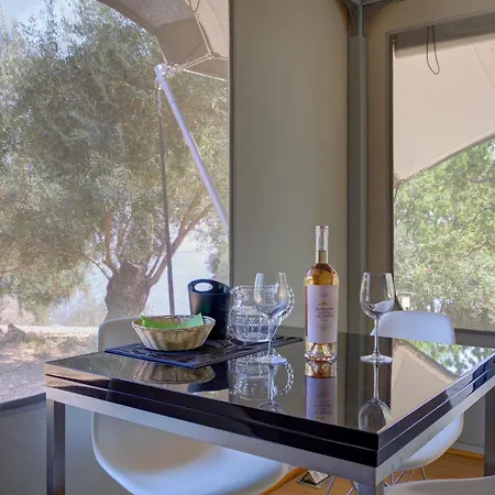 Amavi Luxury Tent Corfu Luxussátor