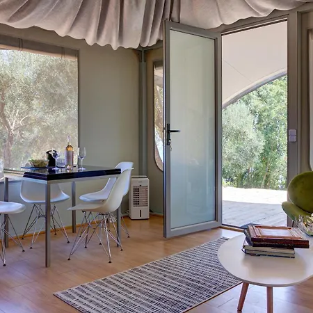 Amavi Luxury Tent Corfu 豪华帐篷